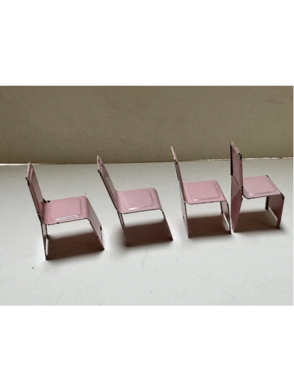 Vintage MCM Tin Litho Dollhouse Miniatures Table w/ 4 Chairs Pink Japan